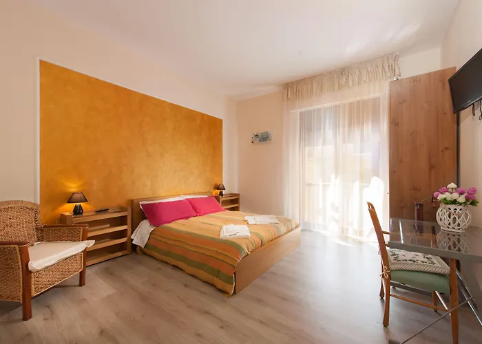 Leccesalento Frühstückspension 3*