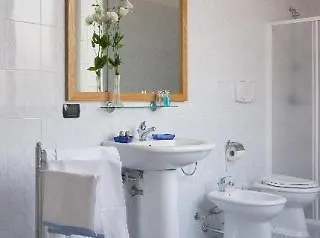 Frühstückspension Leccesalento 3*