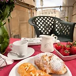 Leccesalento Bed and Breakfast 3*