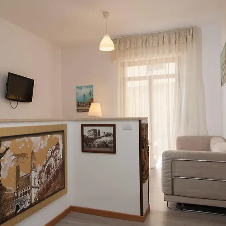 Leccesalento Лечче