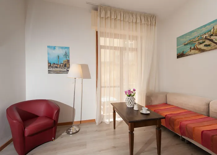 לינה וארוחת בוקר Leccesalento