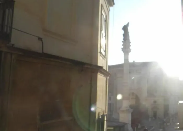 לינה וארוחת בוקר Leccesalento לצ'ה