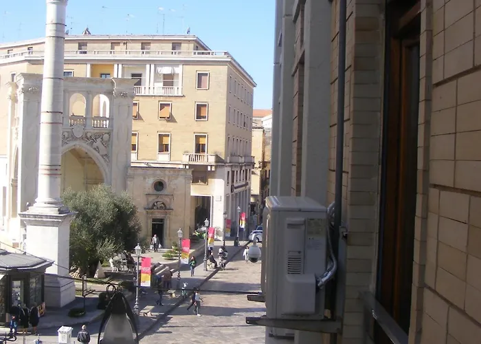 לינה וארוחת בוקר Leccesalento לצ'ה